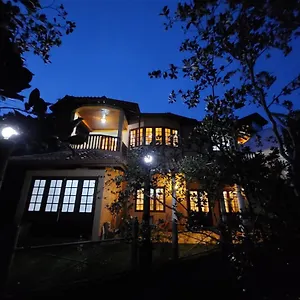 Mystique Hideout Affittacamere