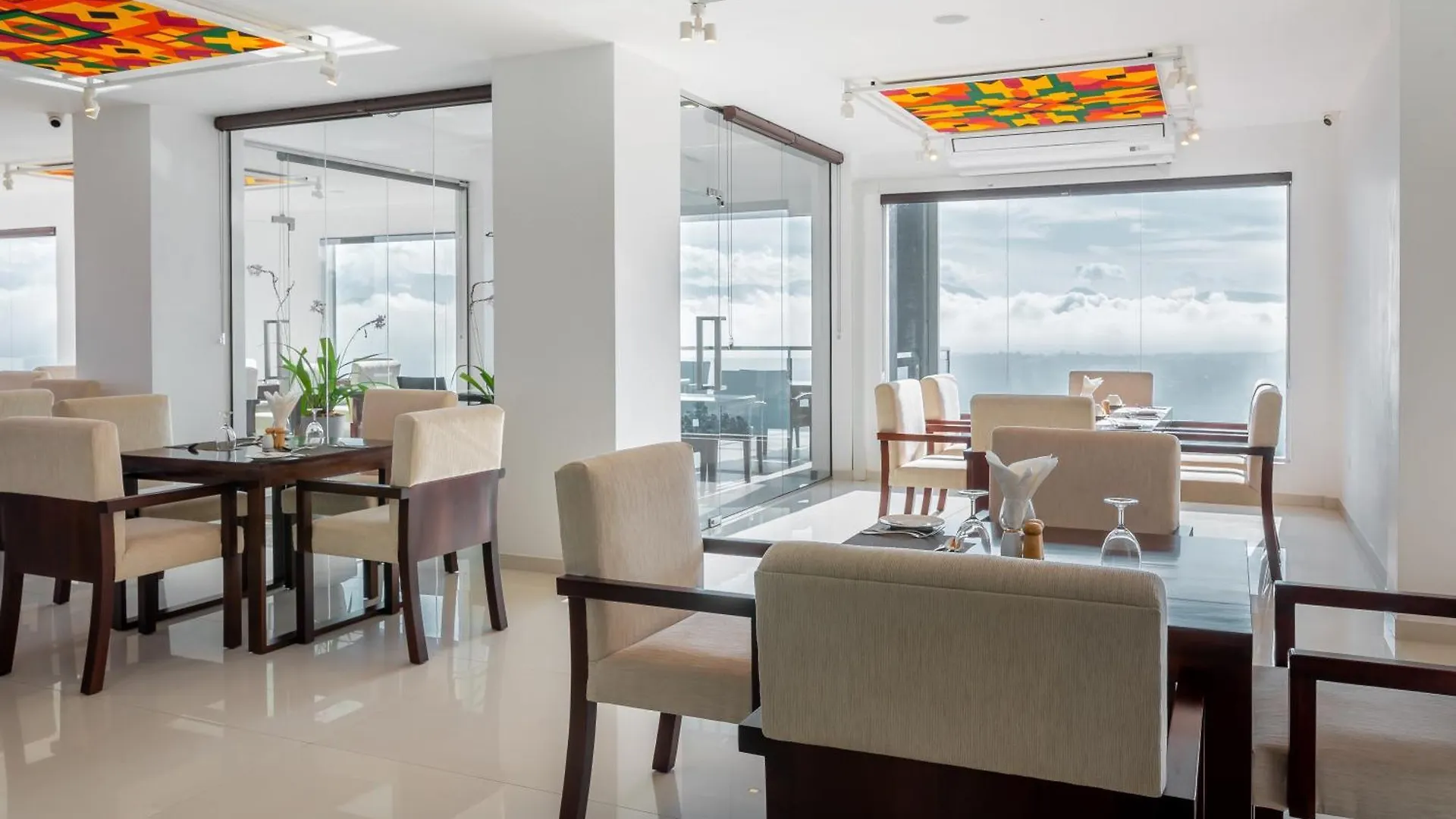 Hotel Mount Blue Kandy
